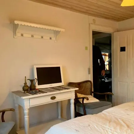 Semesterbostad Captain House In