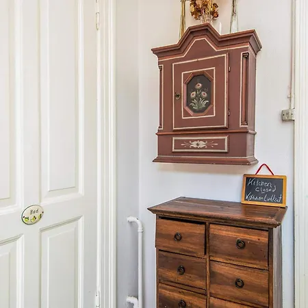 Semesterbostad Captain House In *