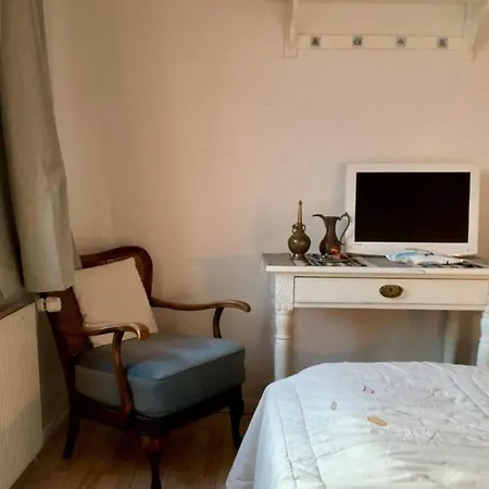 Semesterbostad Captain House In *