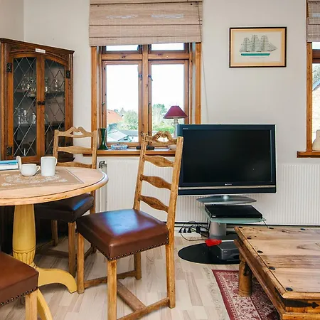 Captain House In Semesterbostad